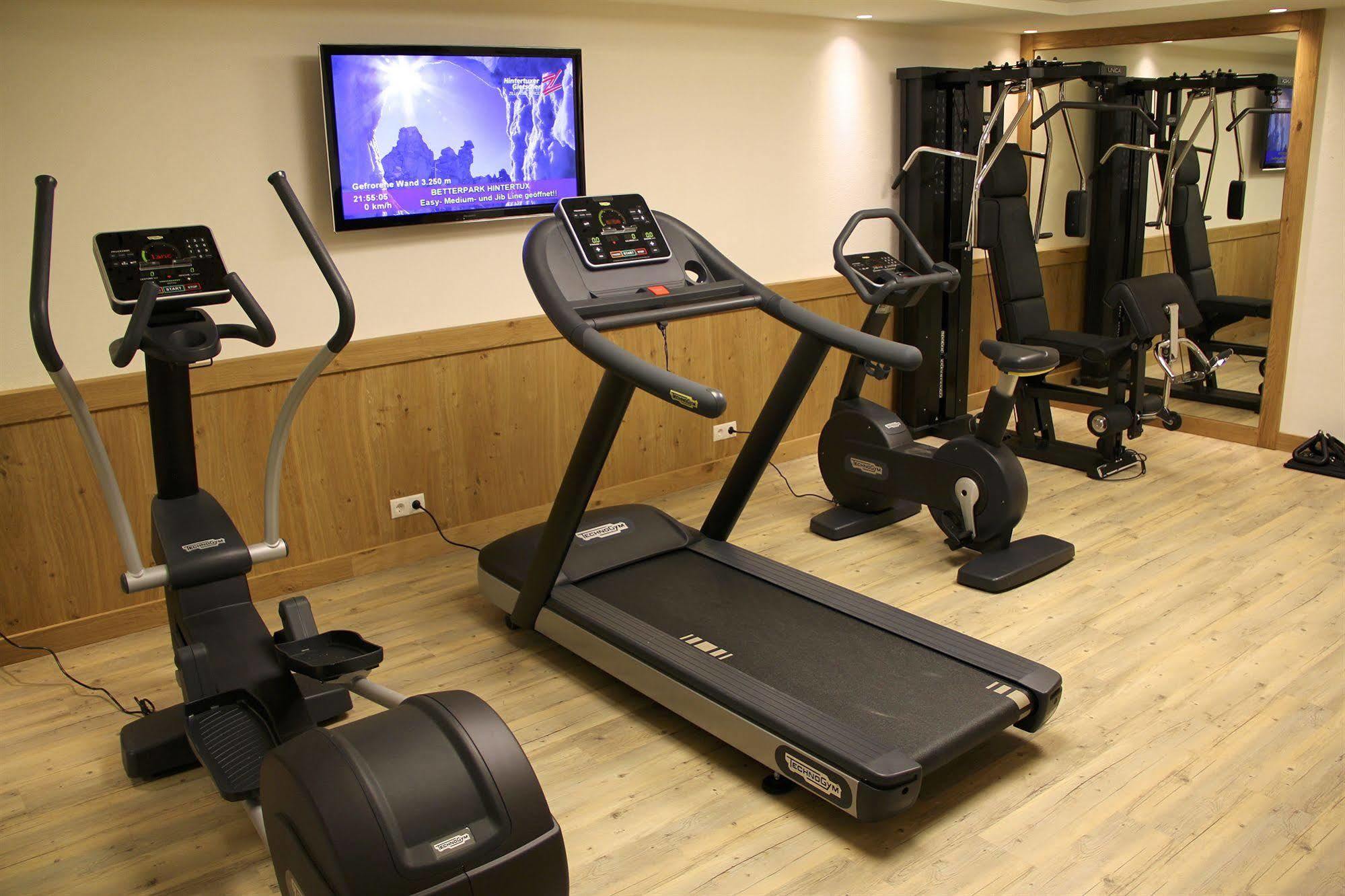 Hotel Pension Sonnleiten Тукс Экстерьер фото